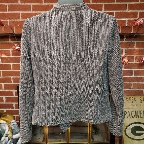 NWT Women's New York & Company Top Small - Picture 4 of 5